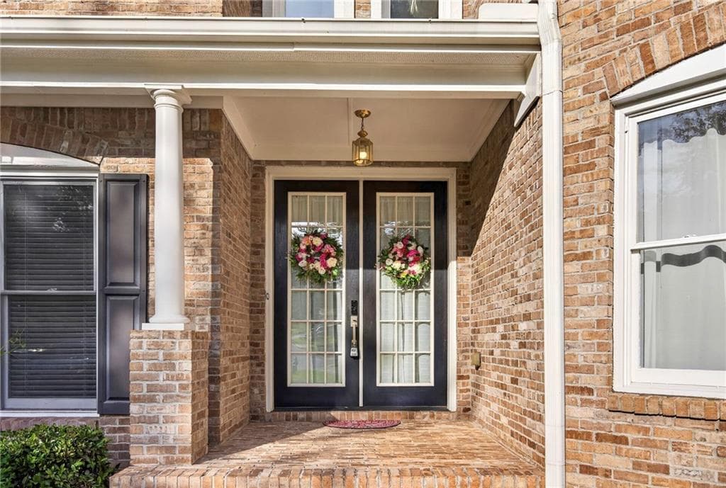 6 bedroom, 6 bathroom, 6,782 sq ft single family residence for sale at 2274 Norbury Drive, Smyrna, GA 30080 — photo 6