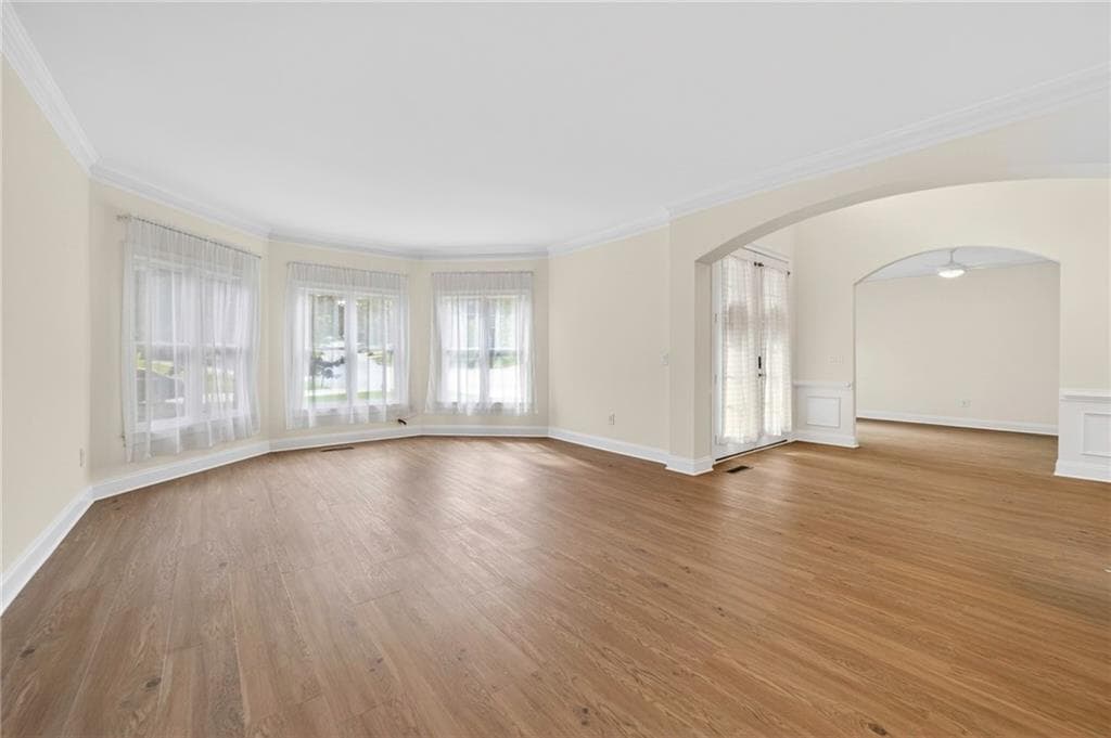 6 bedroom, 6 bathroom, 6,782 sq ft single family residence for sale at 2274 Norbury Drive, Smyrna, GA 30080 — photo 9