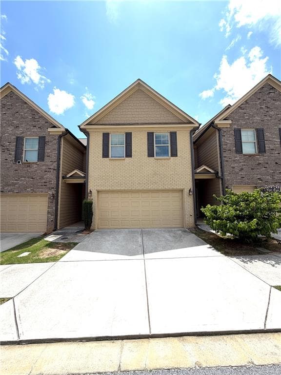 3 bedroom, 3 bathroom, 1,790 sq ft townhouse for sale at 316 Cashes Court, Lilburn, GA 30047