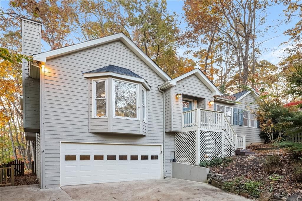 3 bedroom, 3 bathroom, 2,392 sq ft single family residence for rent at 2010 Golden Ridge Circle, Cumming, GA 30040 for $2,320 a month — photo 3