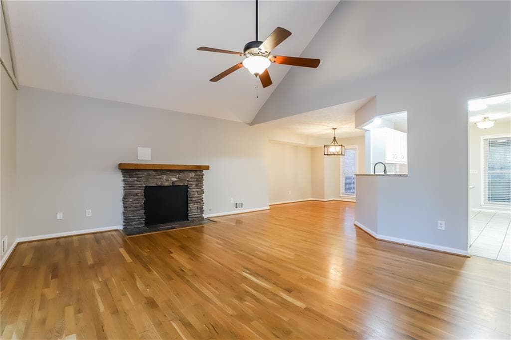 3 bedroom, 3 bathroom, 2,392 sq ft single family residence for rent at 2010 Golden Ridge Circle, Cumming, GA 30040 for $2,320 a month — photo 6