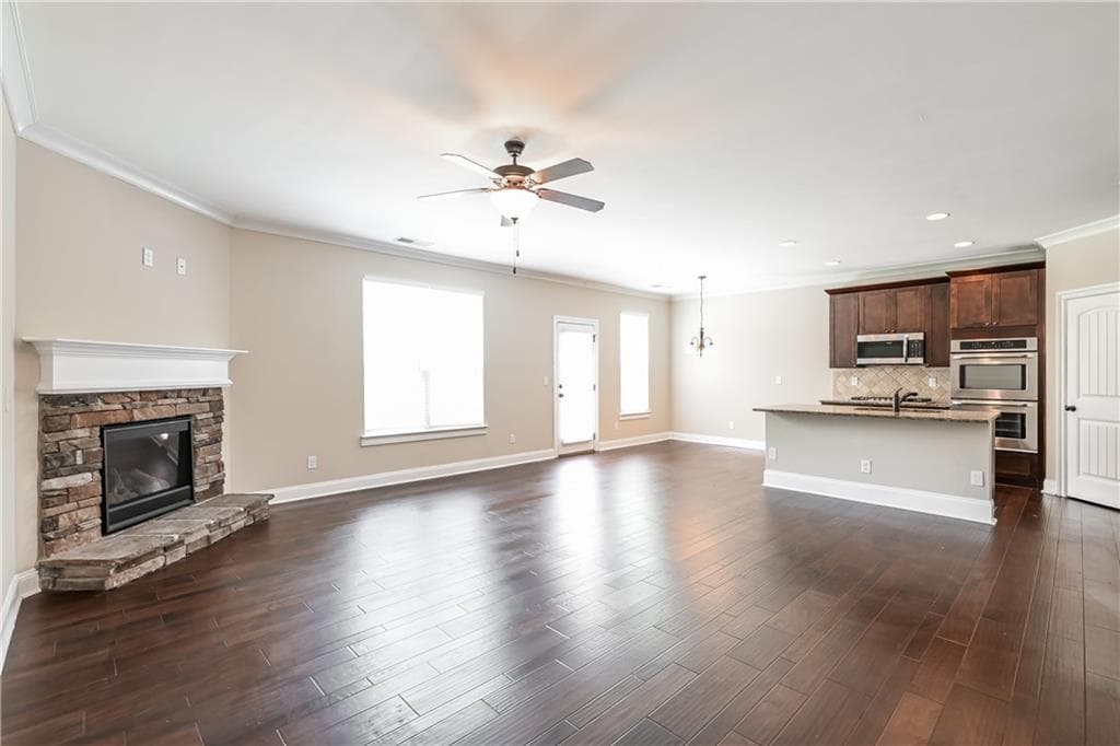 5 bedroom, 3 bathroom, 2,898 sq ft single family residence for rent at 2901 Canyon Glen Way, Dacula, GA 30019 for $2,860 a month — photo 4