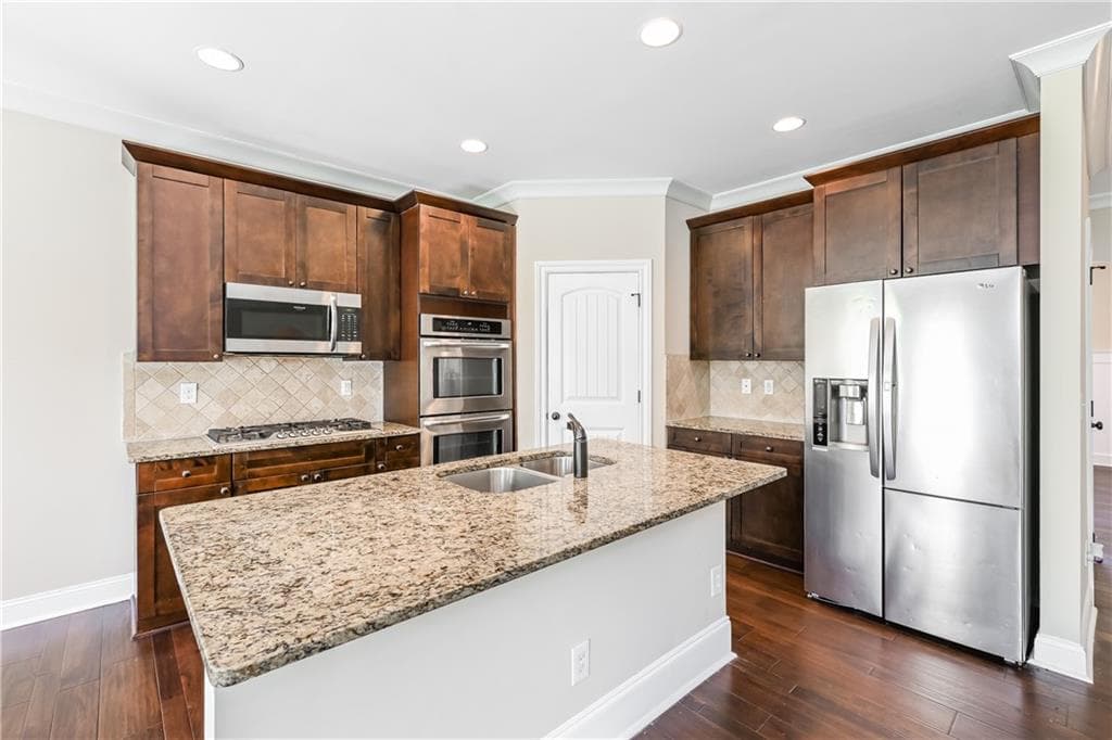 5 bedroom, 3 bathroom, 2,898 sq ft single family residence for rent at 2901 Canyon Glen Way, Dacula, GA 30019 for $2,860 a month — photo 6