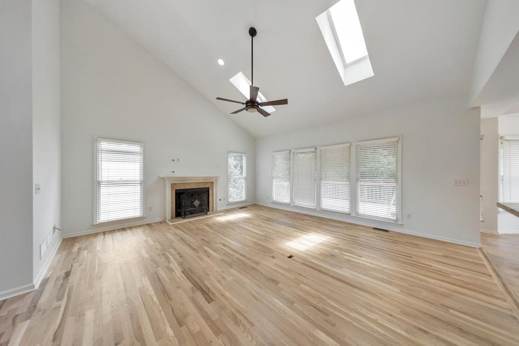 5 bedroom, 4 bathroom, 3,670 sq ft single family residence under contract at 3548 Dunlin Shore Court, Peachtree Corners, GA 30092 — photo 9