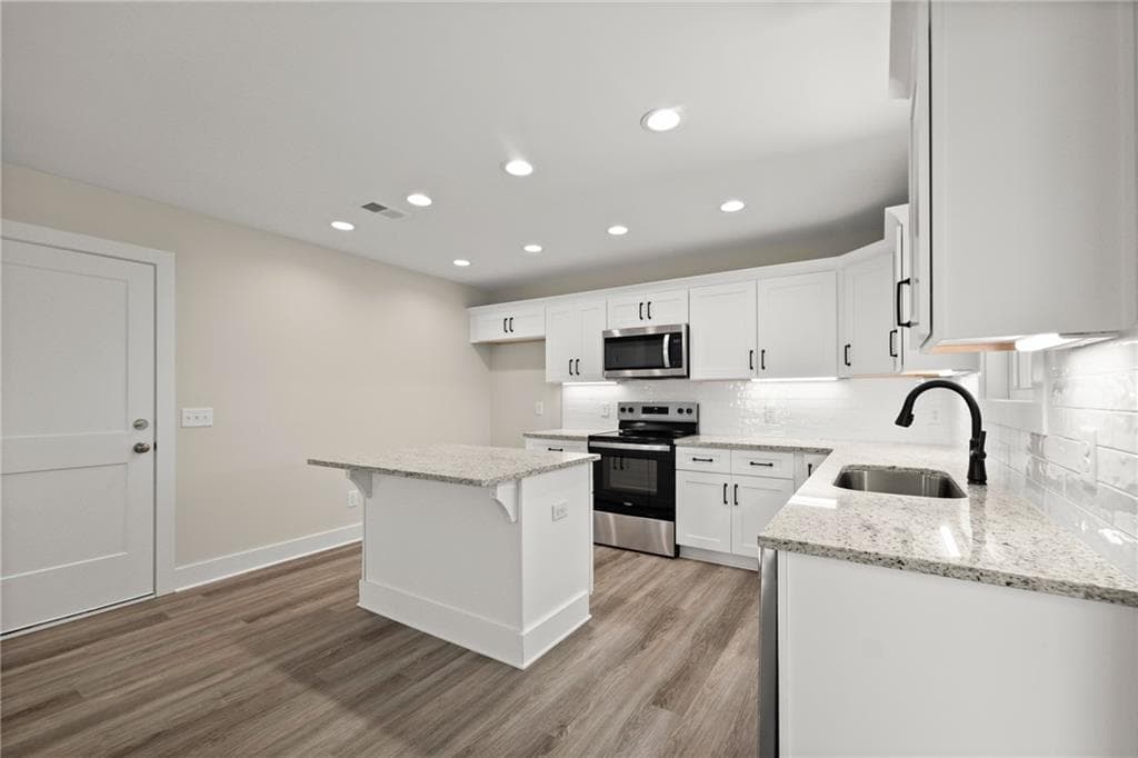 3 bedroom, 3 bathroom, 1,700 sq ft single family residence under contract at 1780 Woodland Trail, Cumming, GA 30041 — photo 10