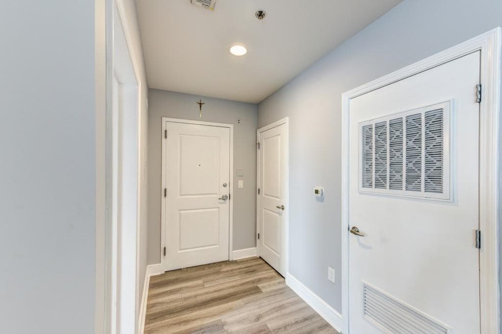 2 bedroom, 2 bathroom, 1,091 sq ft condominium for rent at 950 W Peachtree Street 1504, Atlanta, GA 30309 for $2,845 a month — photo 10