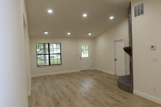 3 bedroom, 2 bathroom, 1,242 sq ft single family residence for sale at 328 Nicole Court, Jonesboro, GA 30238 — photo 5