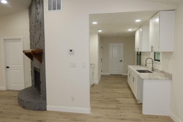3 bedroom, 2 bathroom, 1,242 sq ft single family residence for sale at 328 Nicole Court, Jonesboro, GA 30238 — photo 7