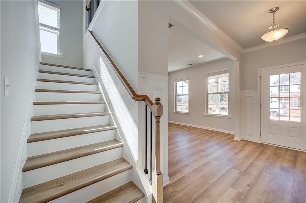 5 bedroom, 4 bathroom, 3,460 sq ft single family residence under contract at 125 Haverling Pass, Hampton, GA 30228 — photo 6