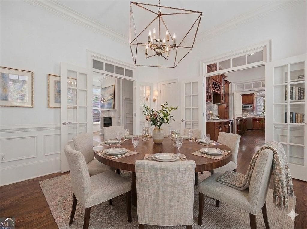 6 bedroom, 8 bathroom, 5,858 sq ft single family residence for sale at 574 EAST Avenue, Atlanta, GA 30312 — photo 10