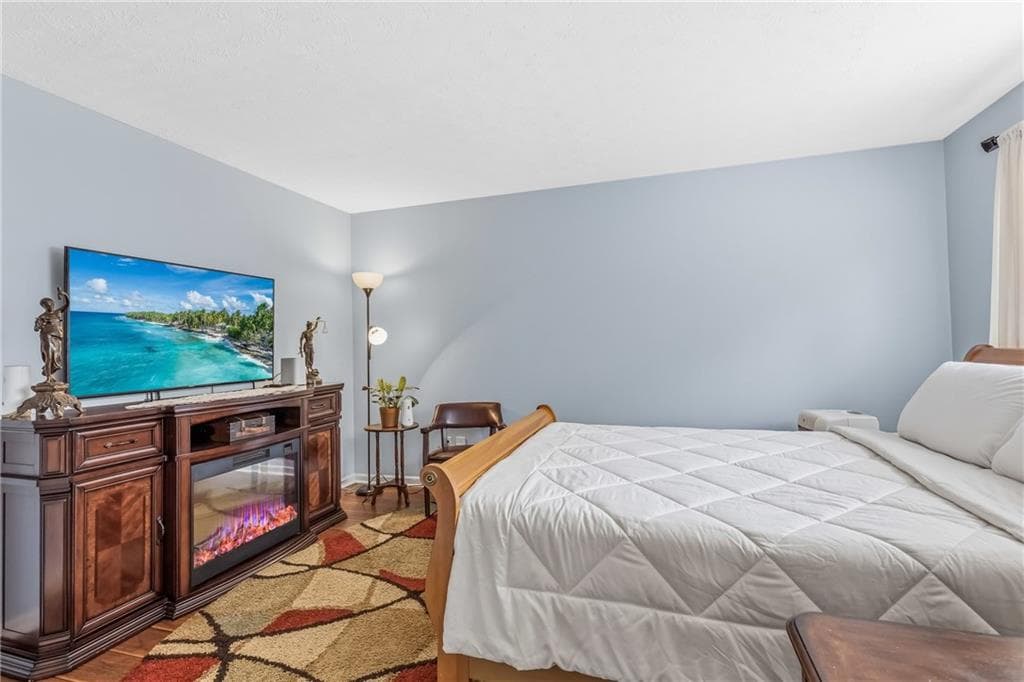 4 bedroom, 3 bathroom, 2,880 sq ft single family residence for sale at 3339 Hillside Links Drive, Snellville, GA 30039 — photo 8