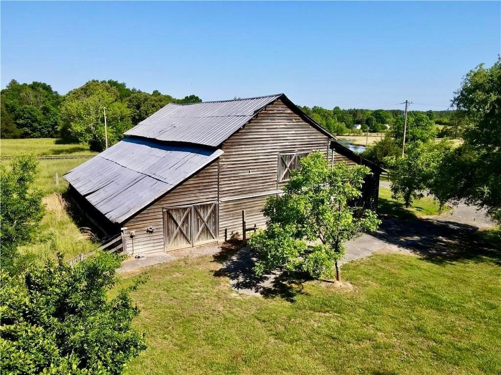 3 bedroom, 3 bathroom, 2,956 sq ft single family residence for sale at 119 Knight Bottom Road, Fairmount, GA 30139 — photo 9