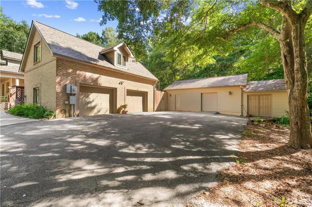3 bedroom, 3 bathroom, 2,956 sq ft single family residence for sale at 119 Knight Bottom Road, Fairmount, GA 30139 — photo 8