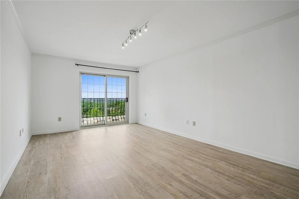 1 bathroom, 533 sq ft condominium for rent at 199 14th Street 1212, Atlanta, GA 30309 for $1,600 a month — photo 1 of 24