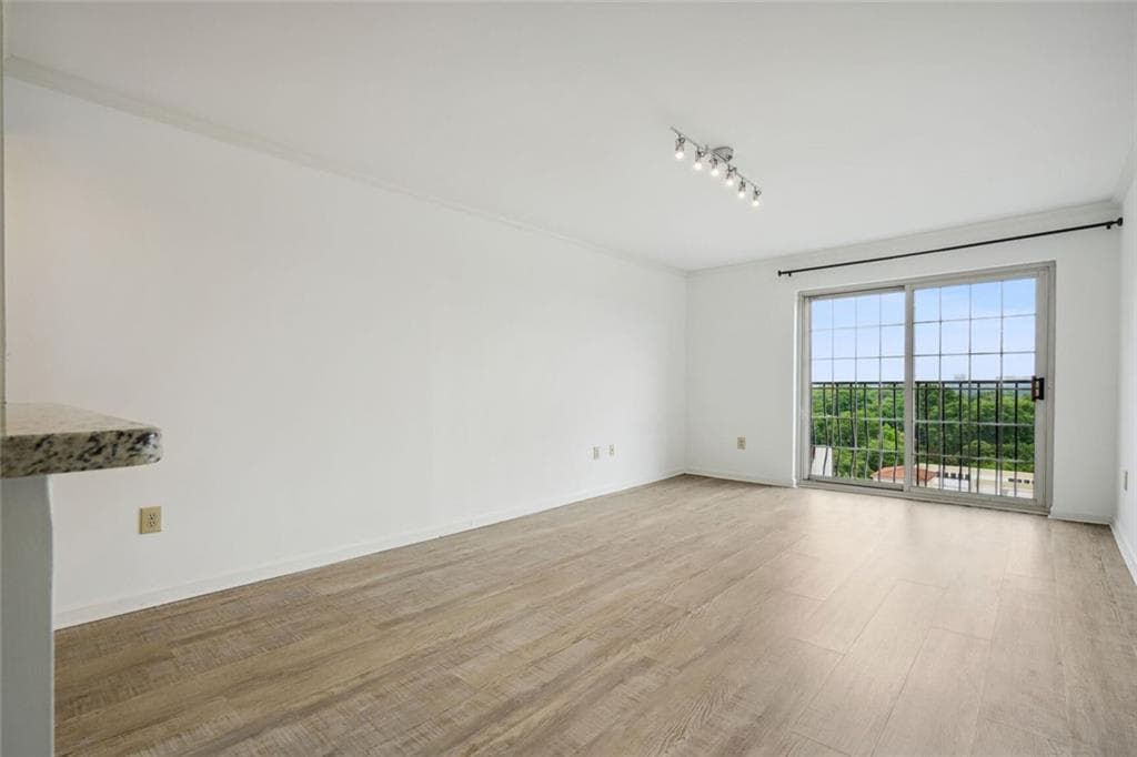 1 bathroom, 533 sq ft condominium for rent at 199 14th Street 1212, Atlanta, GA 30309 for $1,600 a month — photo 4