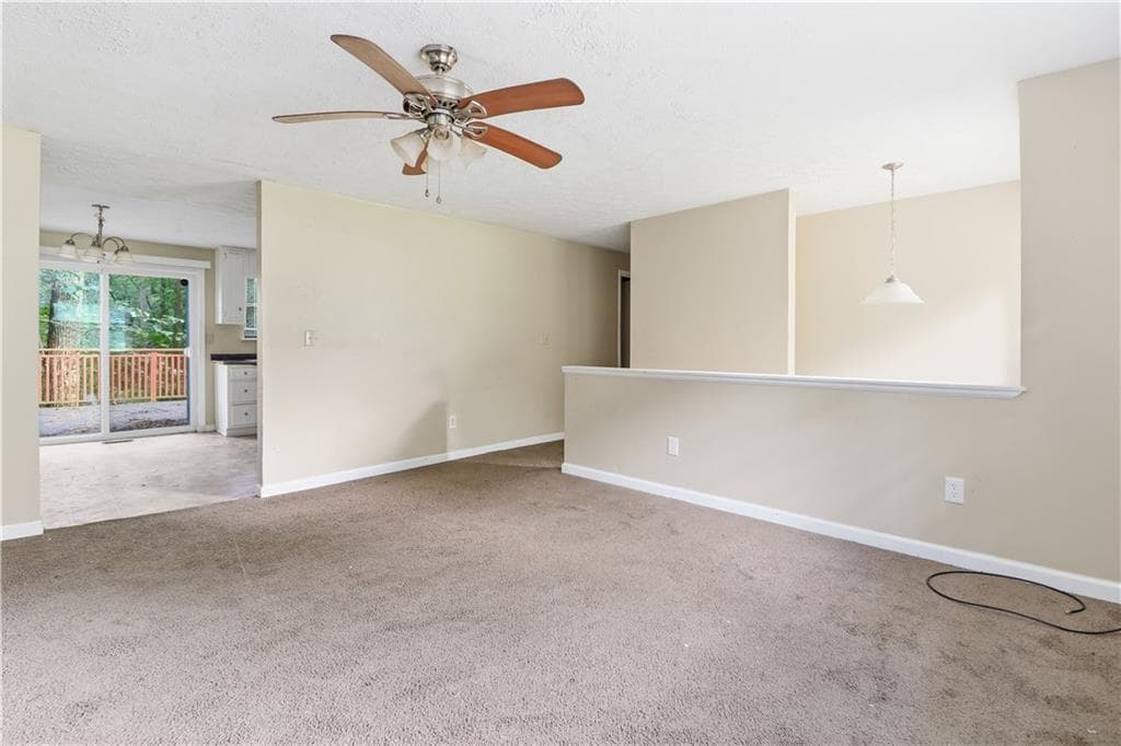 3 bedroom, 2 bathroom, 1,715 sq ft single family residence for sale at 3750 Junior Lane, Douglasville, GA 30135 — photo 9