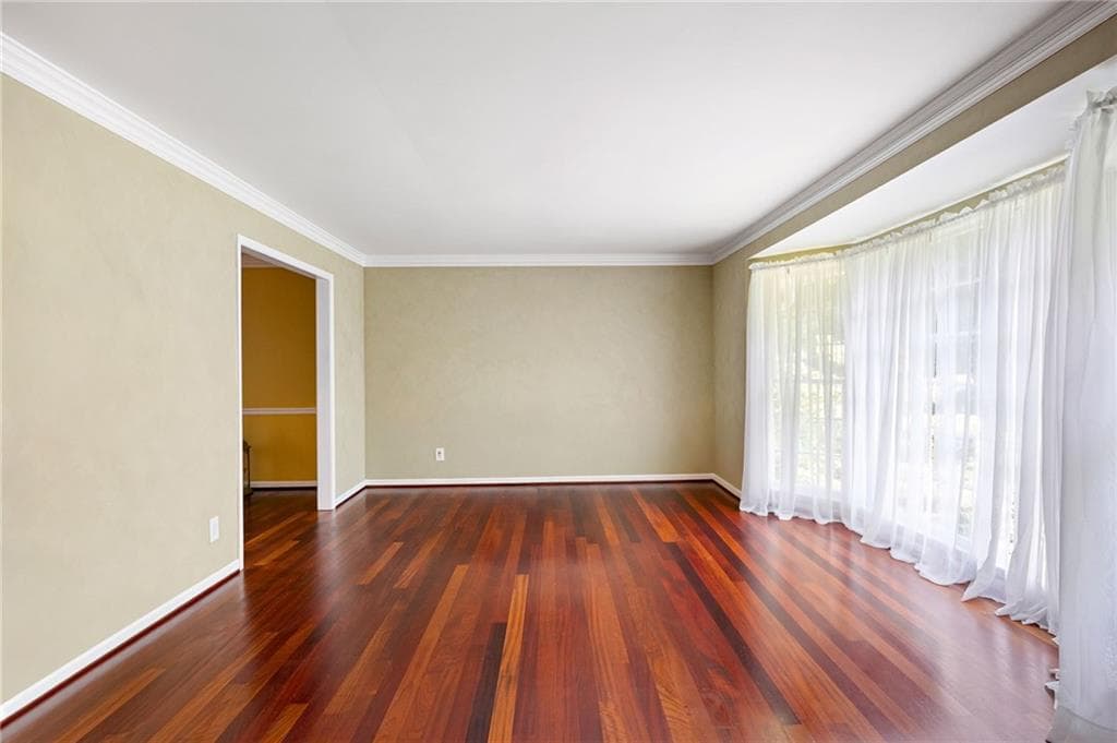4 bedroom, 3 bathroom, 2,598 sq ft single family residence for sale at 422 Woodstone West Drive, Marietta, GA 30068 — photo 7