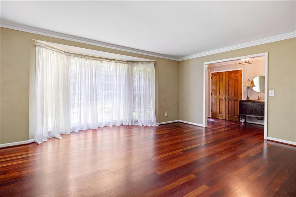 4 bedroom, 3 bathroom, 2,598 sq ft single family residence for sale at 422 Woodstone West Drive, Marietta, GA 30068 — photo 8