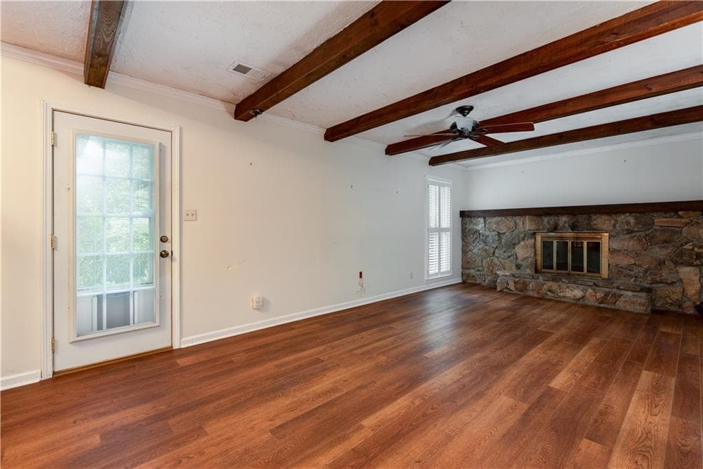 5 bedroom, 3 bathroom, 2,387 sq ft single family residence under contract at 721 Dorsey Circle, Lilburn, GA 30047 — photo 10