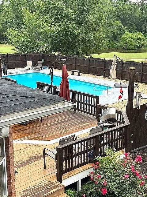 4 bedroom, 3 bathroom, 3,617 sq ft single family residence under contract at 135 Meadow Lakes Boulevard, Cedartown, GA 30125 — photo 6