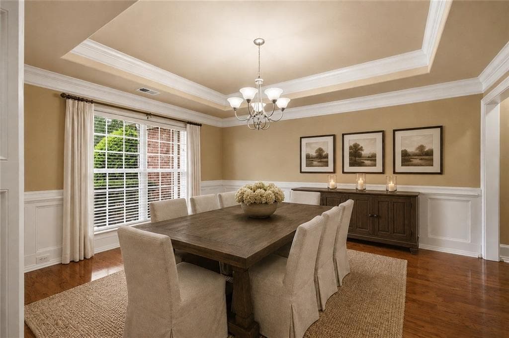 5 bedroom, 4 bathroom, 3,795 sq ft single family residence for sale at 4200 Donington Way, Hampton, GA 30228 — photo 3