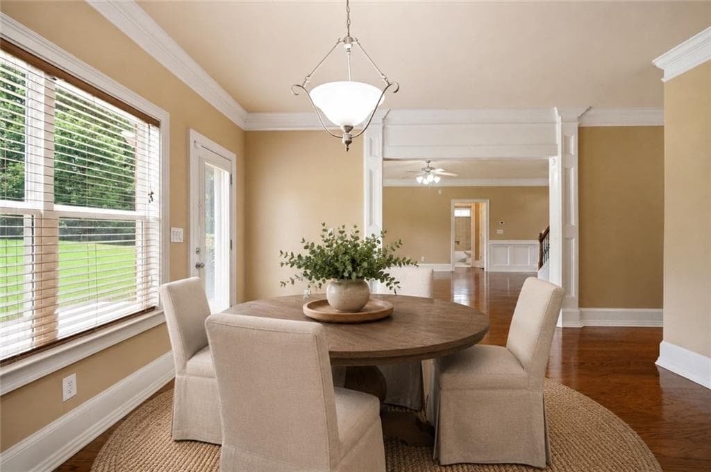5 bedroom, 4 bathroom, 3,795 sq ft single family residence for sale at 4200 Donington Way, Hampton, GA 30228 — photo 5
