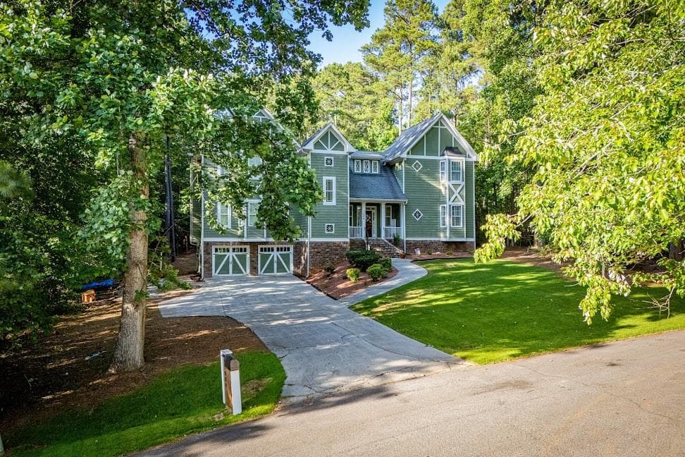 4 bedroom, 5 bathroom, 5,268 sq ft single family residence for sale at 1084 Magnolia Drive, Villa Rica, GA 30180 — photo 10
