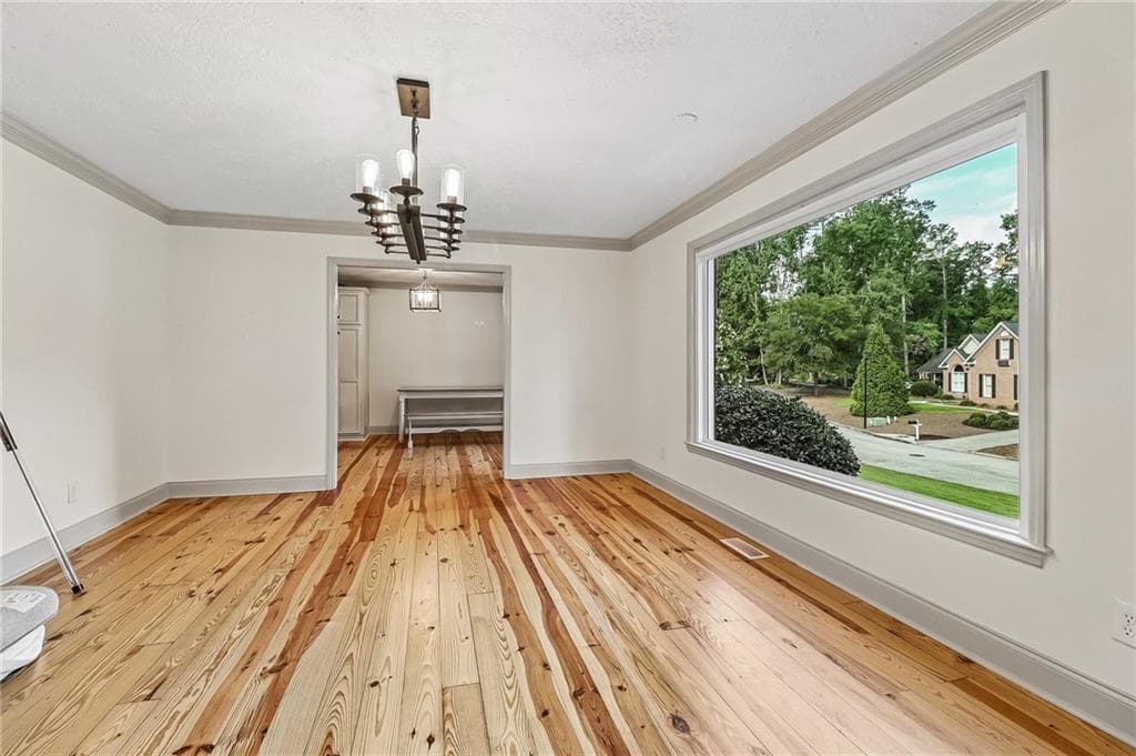 5 bedroom, 3 bathroom, 2,984 sq ft single family residence for sale at 339 Habersham Road, Augusta, GA 30907 — photo 8