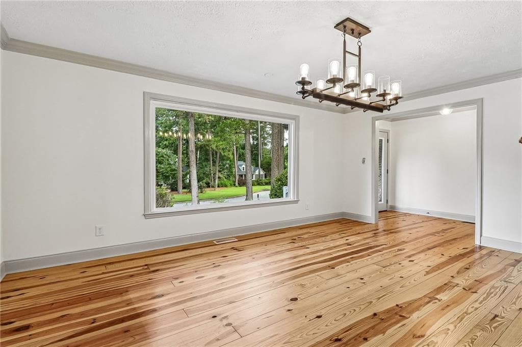 5 bedroom, 3 bathroom, 2,984 sq ft single family residence for sale at 339 Habersham Road, Augusta, GA 30907 — photo 9