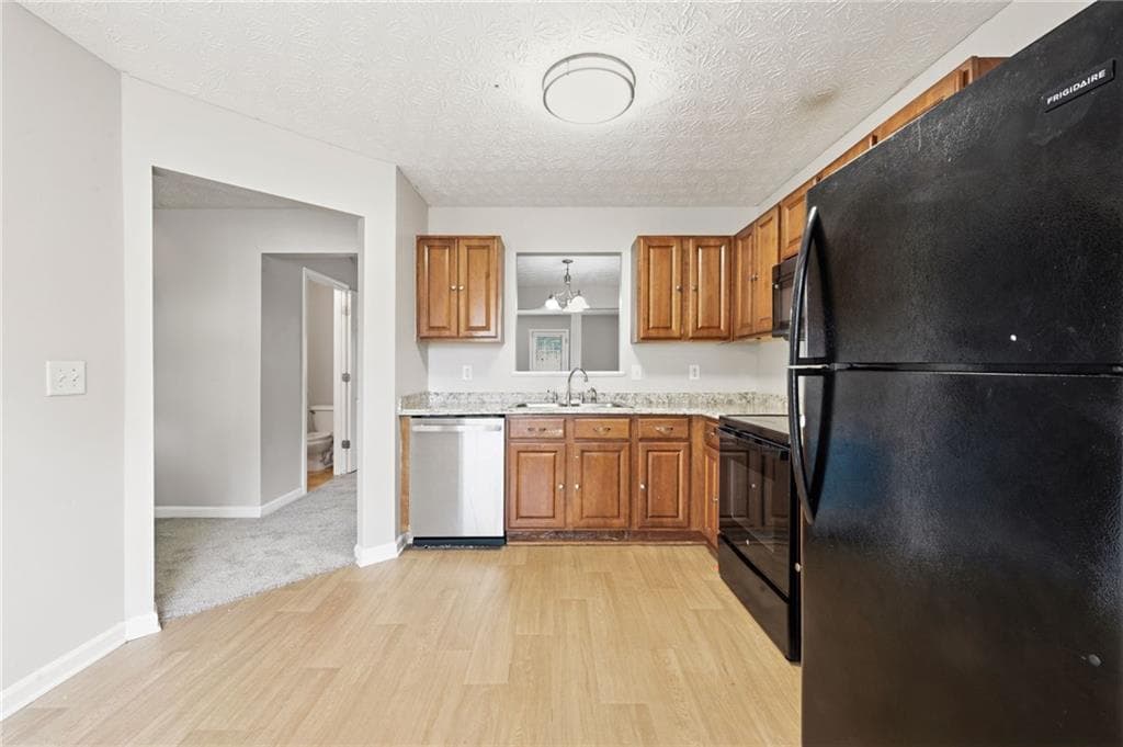 3 bedroom, 3 bathroom, 1,524 sq ft townhouse under contract at 196 Meadowlark Place, Austell, GA 30168 — photo 4