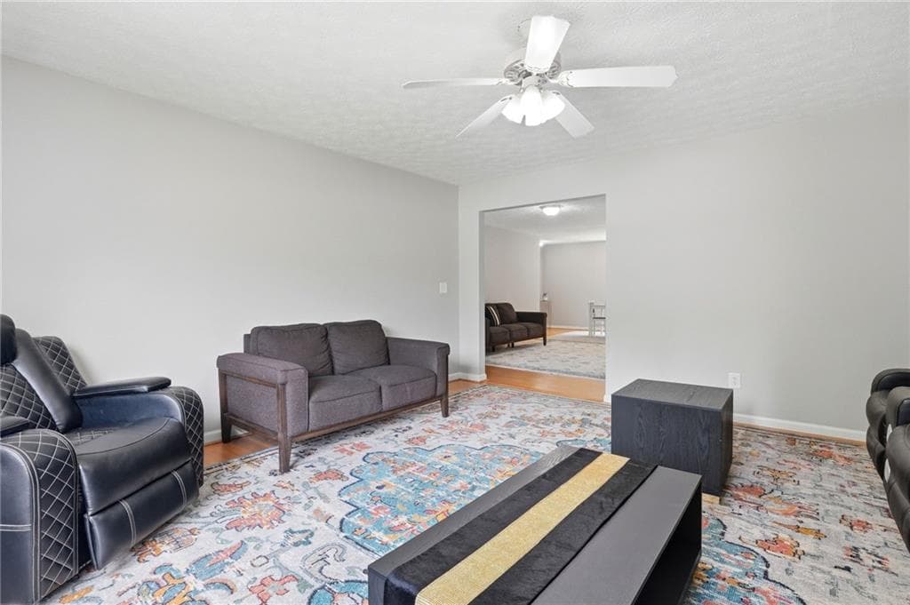 4 bedroom, 3 bathroom, 2,205 sq ft single family residence for sale at 673 Effie Drive, Lawrenceville, GA 30045 — photo 10