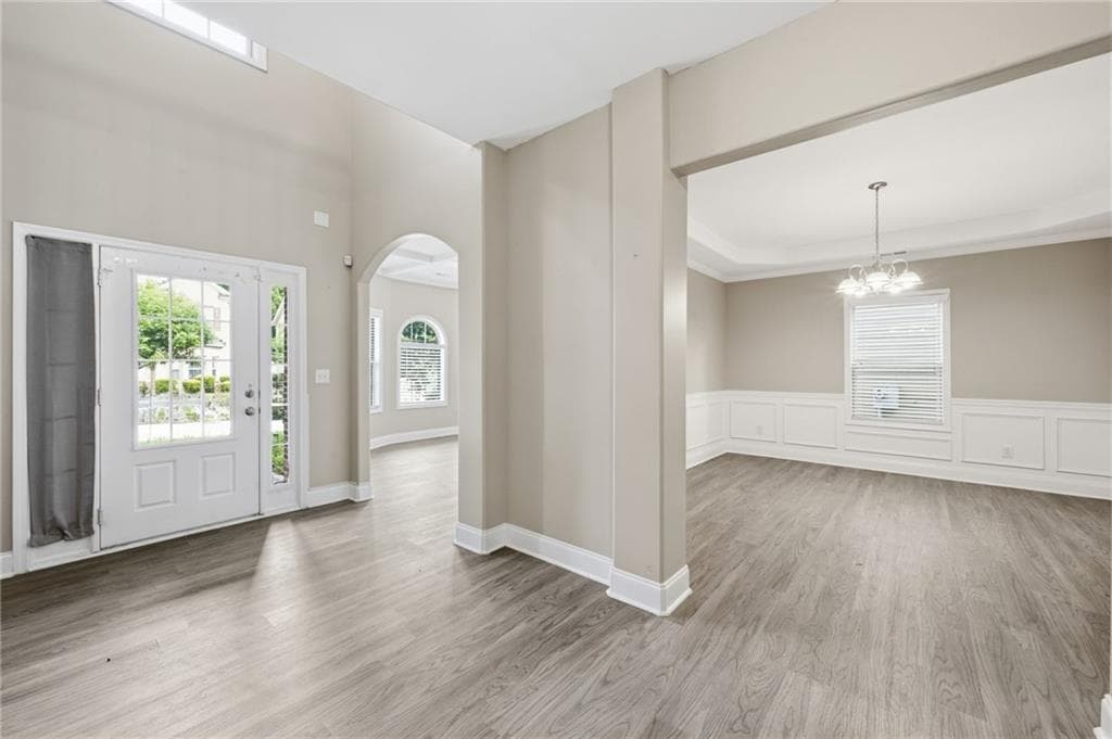 5 bedroom, 6 bathroom, 4,306 sq ft single family residence under contract at 2681 Muskeg Court, Atlanta, GA 30331 — photo 2
