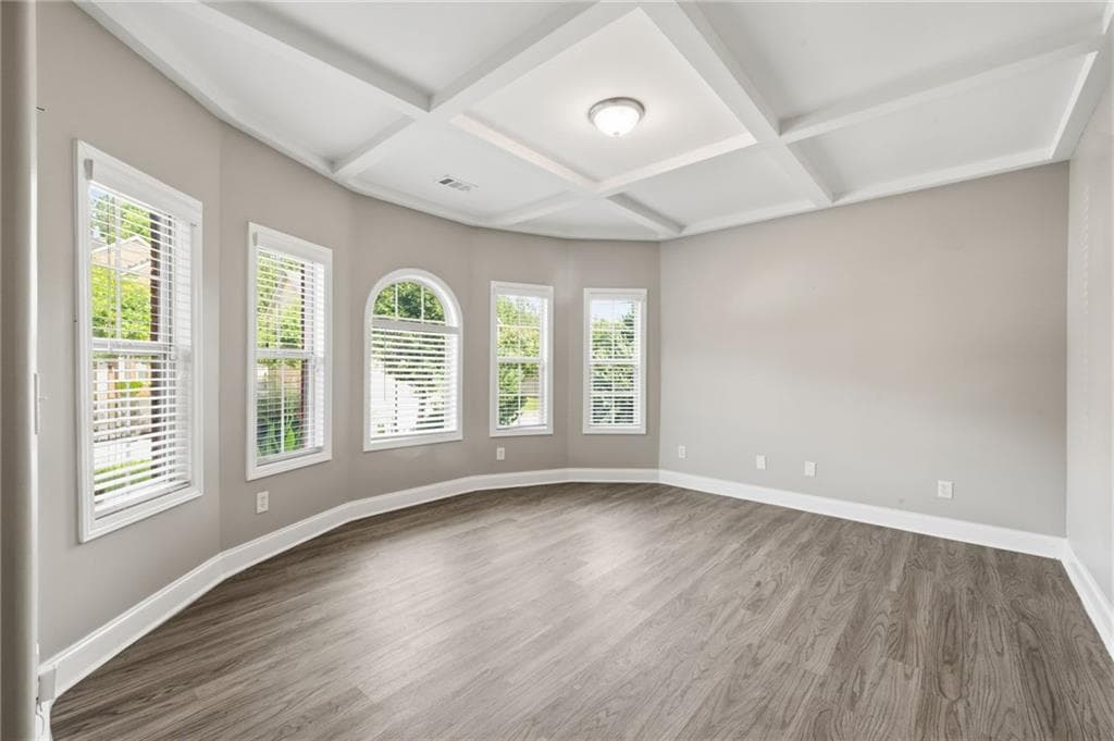 5 bedroom, 6 bathroom, 4,306 sq ft single family residence under contract at 2681 Muskeg Court, Atlanta, GA 30331 — photo 3