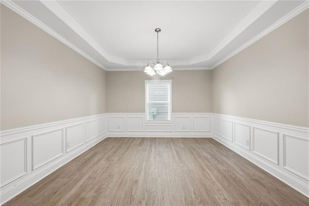 5 bedroom, 6 bathroom, 4,306 sq ft single family residence under contract at 2681 Muskeg Court, Atlanta, GA 30331 — photo 5