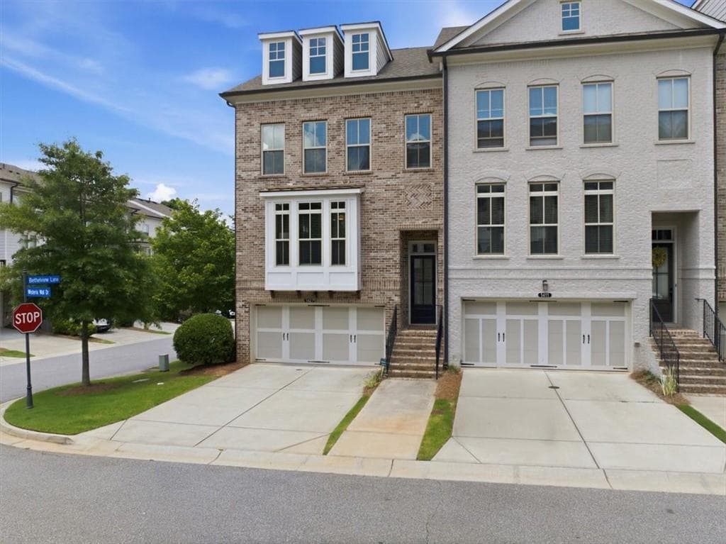 4 bedroom, 4 bathroom, 2,313 sq ft townhouse for sale at 1421 Wisteria Wall Drive, Suwanee, GA 30024 — photo 4