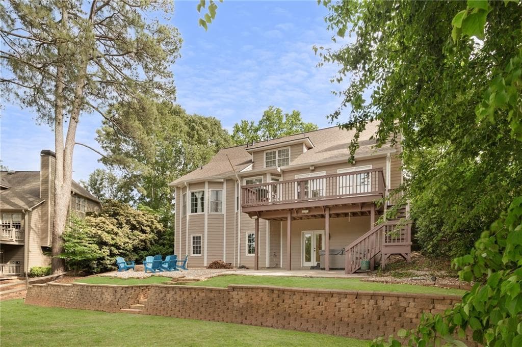 5 bedroom, 4 bathroom, 4,394 sq ft single family residence for sale at 6105 Olde Atlanta Parkway, Suwanee, GA 30024 — photo 5