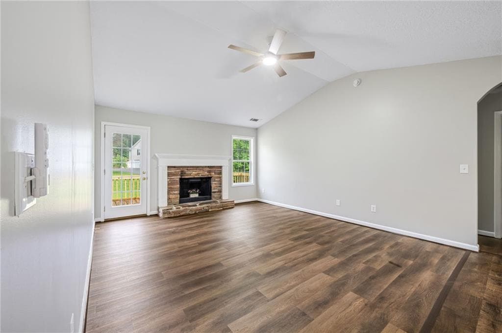 4 bedroom, 3 bathroom, 2,200 sq ft single family residence for sale at 59 Shadow Hills Lane, Dawsonville, GA 30534 — photo 5