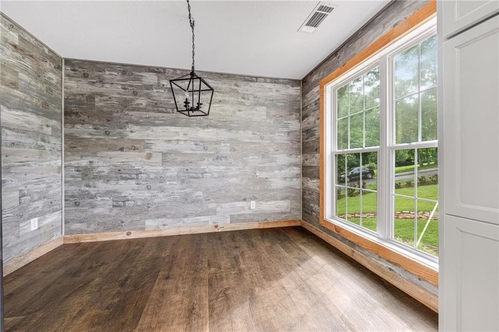 4 bedroom, 3 bathroom, 2,200 sq ft single family residence for sale at 59 Shadow Hills Lane, Dawsonville, GA 30534 — photo 8