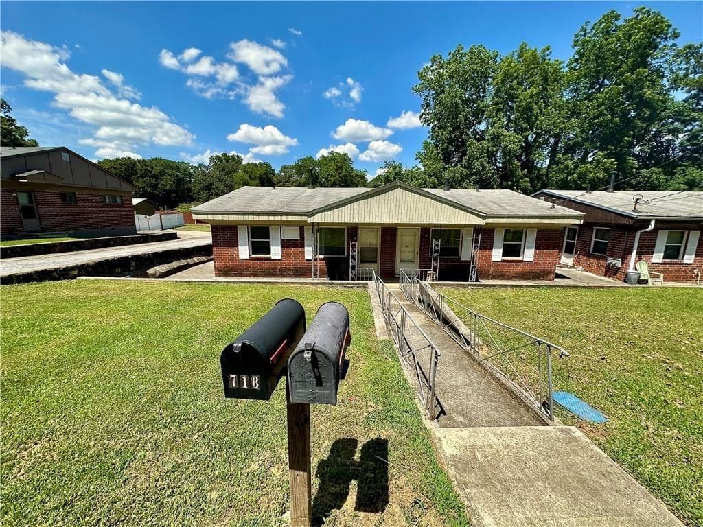 duplex for sale at 718 Hill Street, Forest Park, GA 30297