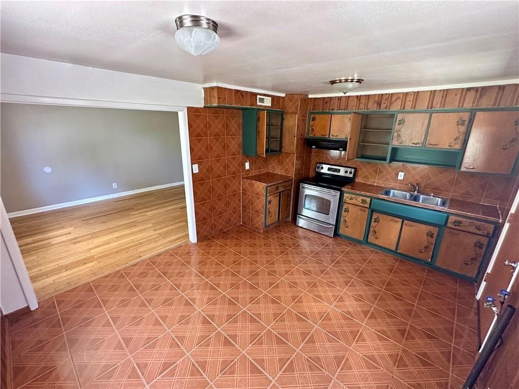 duplex for sale at 718 Hill Street, Forest Park, GA 30297 — photo 9