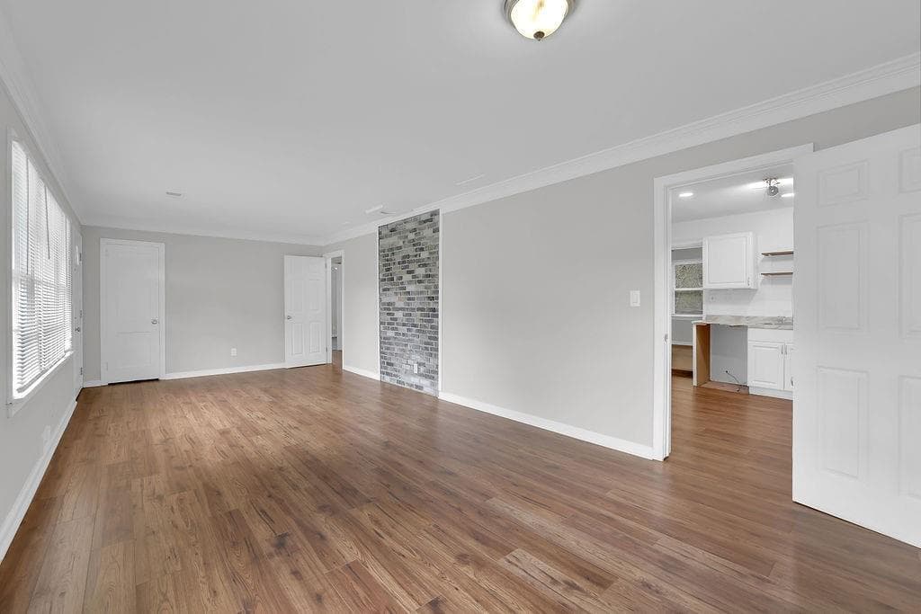 3 bedroom, 2 bathroom, 1,645 sq ft single family residence for sale at 571 Benmac Road, Smyrna, GA 30080 — photo 9