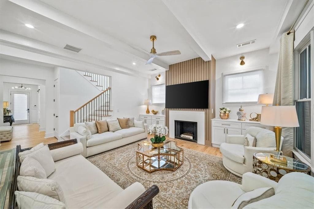 4 bedroom, 3 bathroom, 3,212 sq ft single family residence for sale at 93 SE Candler Road, Atlanta, GA 30317 — photo 10
