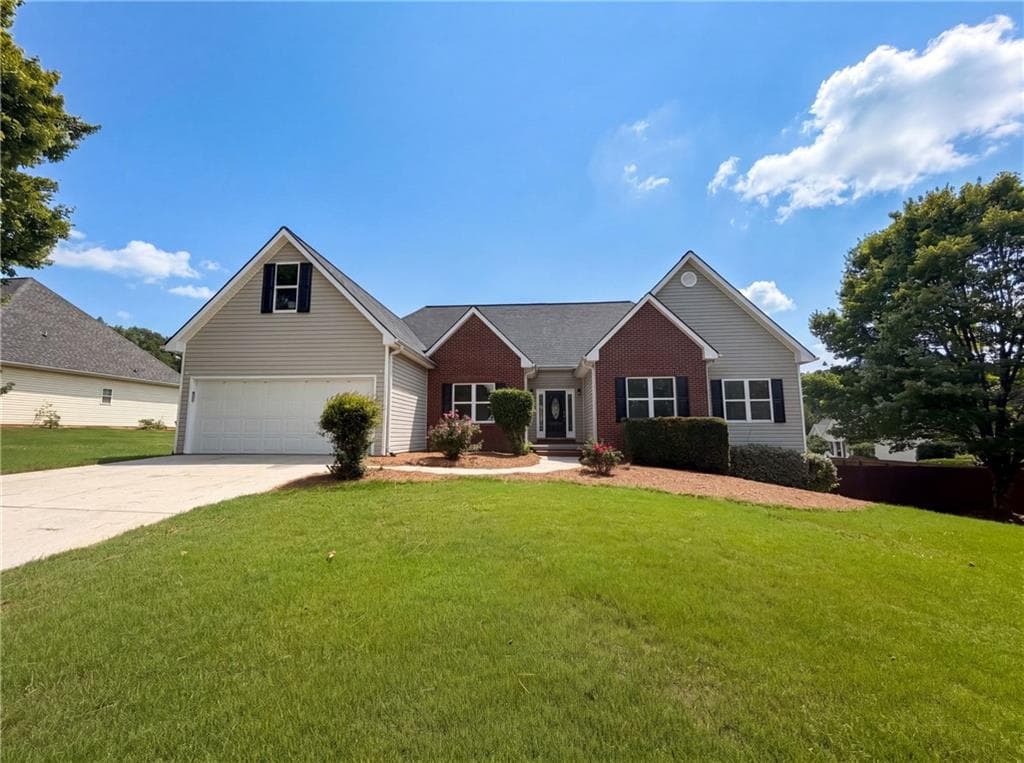 3 bedroom, 2 bathroom, 4,208 sq ft single family residence sold at 3322 Henderson View Court, Loganville, GA 30052