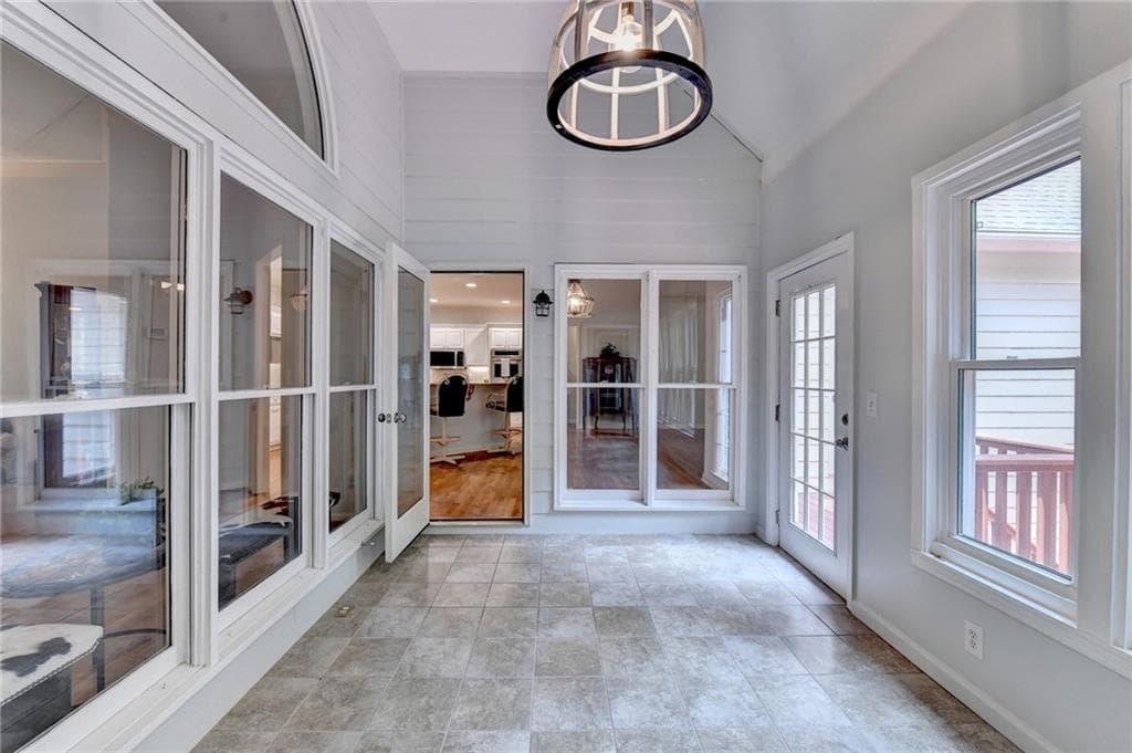5 bedroom, 4 bathroom, 2,628 sq ft single family residence under contract at 3515 Woodbury Creek Drive, Cumming, GA 30041 — photo 10