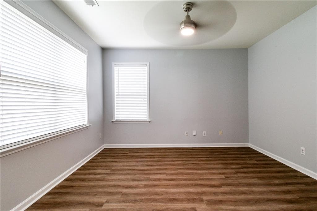 4 bedroom, 3 bathroom, 2,516 sq ft single family residence for sale at 3106 Delacorte Drive, Acworth, GA 30101 — photo 9