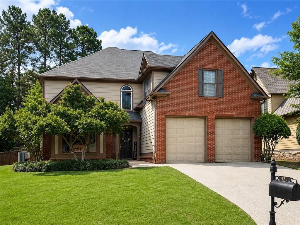 5 bedroom, 3 bathroom, 2,808 sq ft single family residence for sale at 676 Bentleaf Drive, Dallas, GA 30132