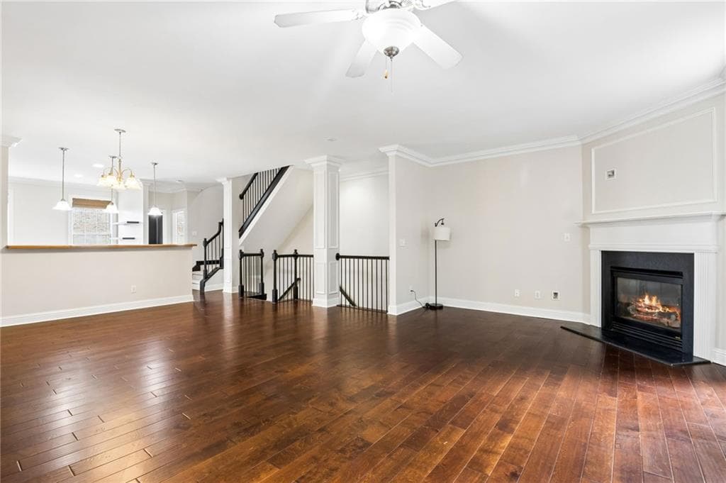 3 bedroom, 4 bathroom, 2,566 sq ft townhouse for sale at 3279 Greenwood Oak Drive, Peachtree Corners, GA 30092 — photo 7