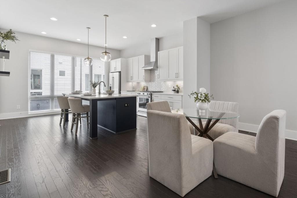 3 bedroom, 4 bathroom, 2,106 sq ft townhouse for sale at 836 Winslow Way, Atlanta, GA 30318 — photo 6