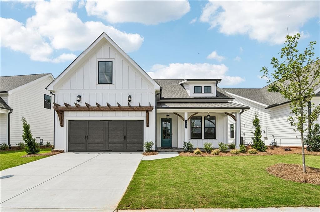 3 bedroom, 2 bathroom, 1,815 sq ft single family residence sold at 161 High Point Drive, Hoschton, GA 30548