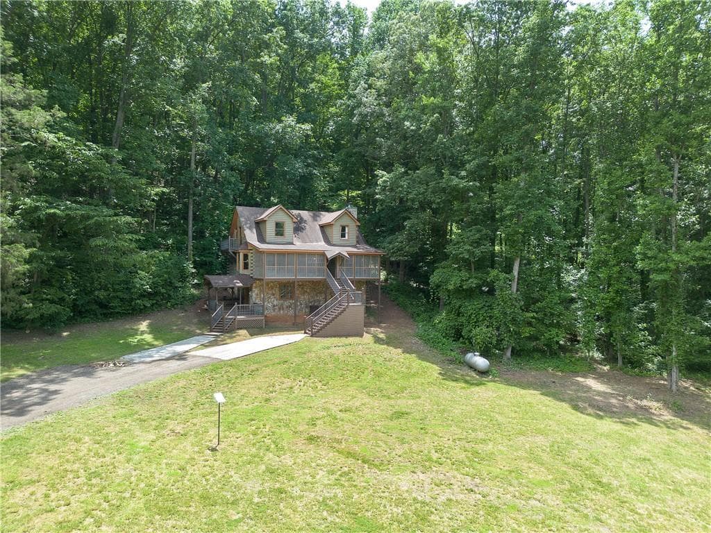 4 bedroom, 3 bathroom, 2,664 sq ft single family residence for sale at 331 Salacoa Road, Fairmount, GA 30139